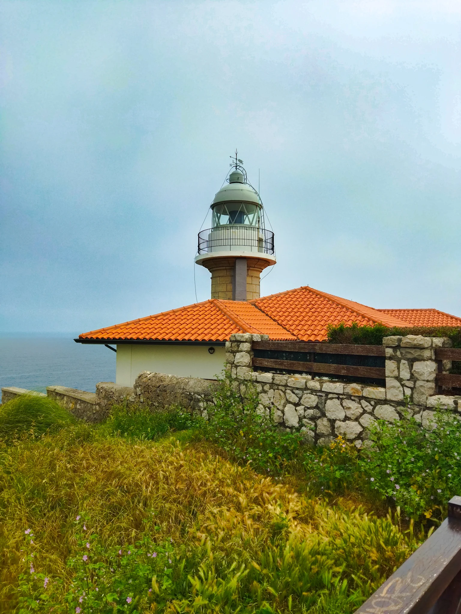 Faro del Torcon en Suances. Uno de los faros de Cantabria.