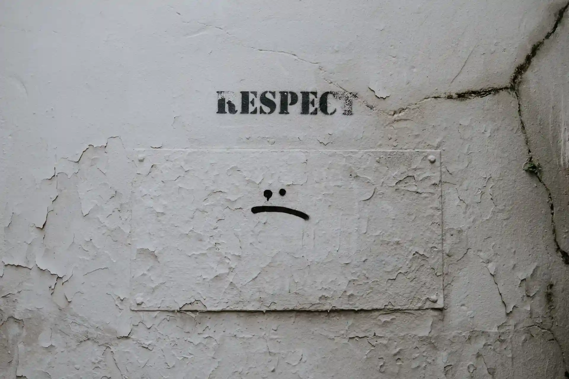 La palabra respeto en una pared