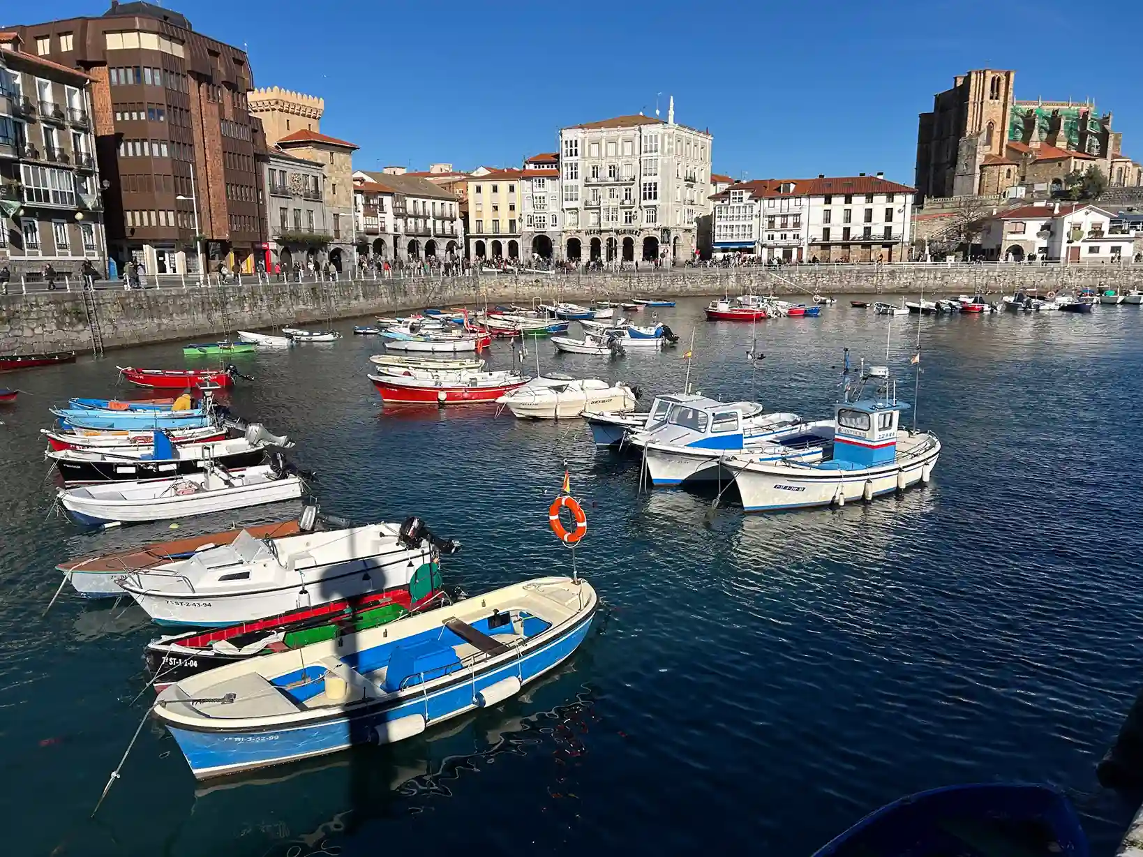 Puerto pesquero. Qué ver en Castro Urdiales en 1 día