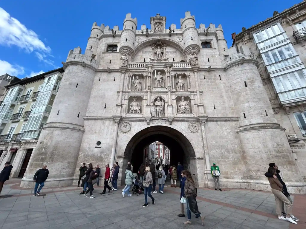 Arco de Santa María