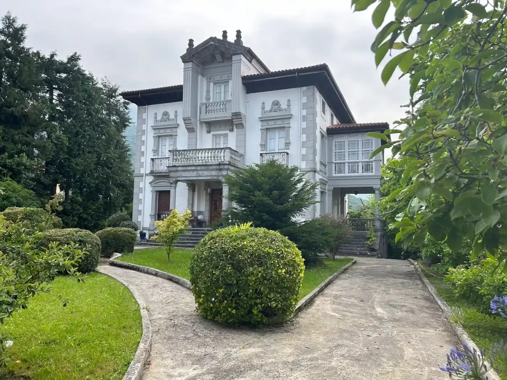 Casa de indianos en Ramales de la Victoria