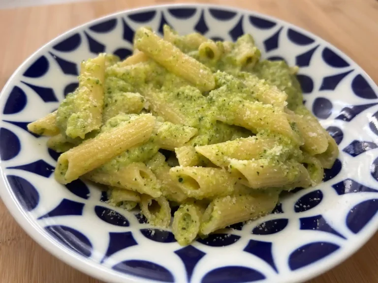 Portada Macarrones sin gluten con pesto de calabacín